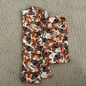 Fall Bums and Roses pajamas. Great, used condition.